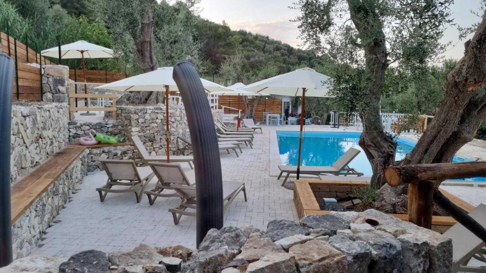 סן מנאיו Village Valle D'Oro Aparthotel מראה חיצוני תמונה